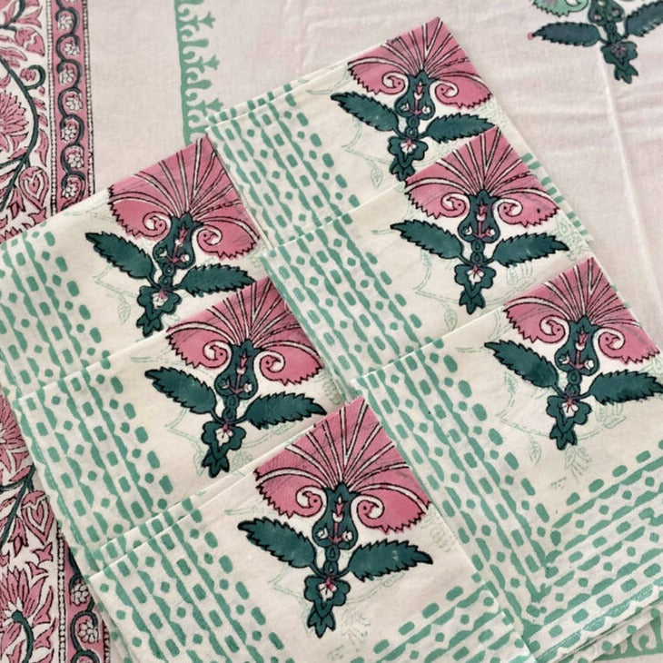 Table cloth and napkins set_Caidra by Rubyxx Gifting