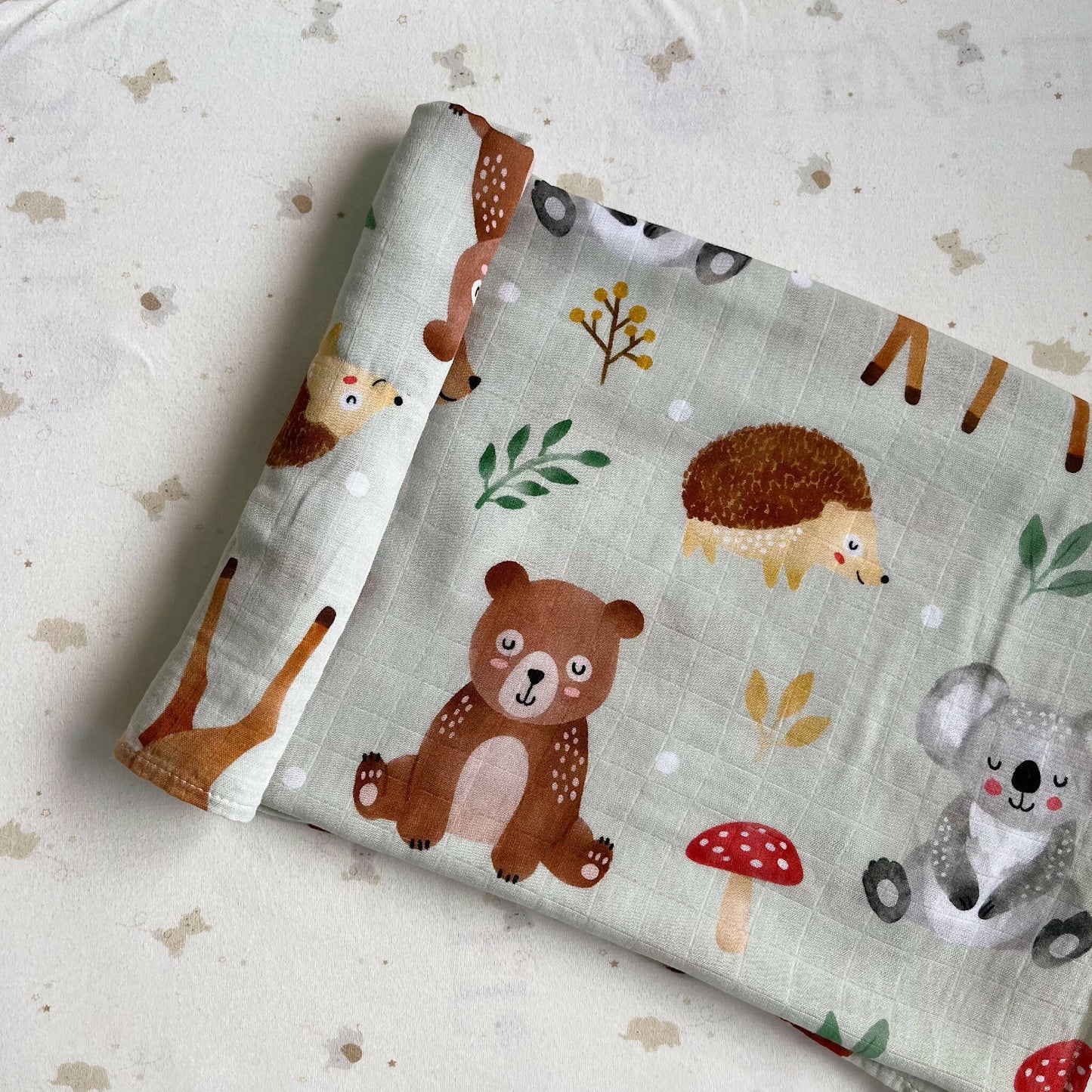 Caidra by Rubyxx Gifting presents Happy Rei’s Bamboo Cotton Muslin Swaddles