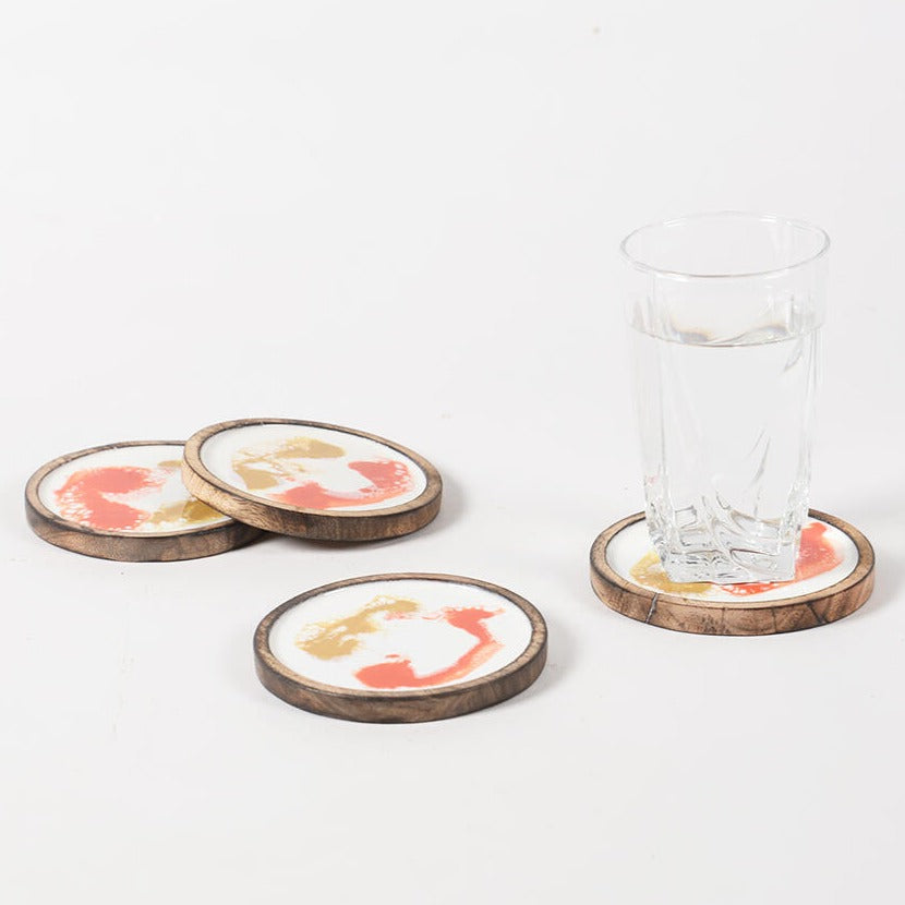 Mango Wood Set of Tray & 4 Coasters