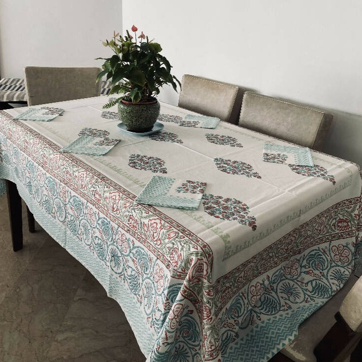 Table cloth and napkins set_Caidra by Rubyxx Gifting