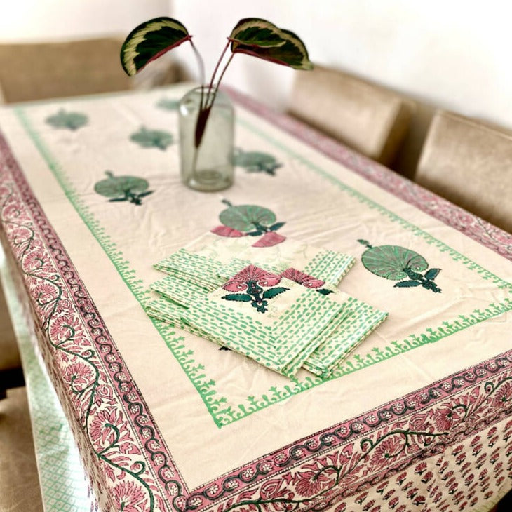 Table cloth and napkins set_Caidra by Rubyxx Gifting