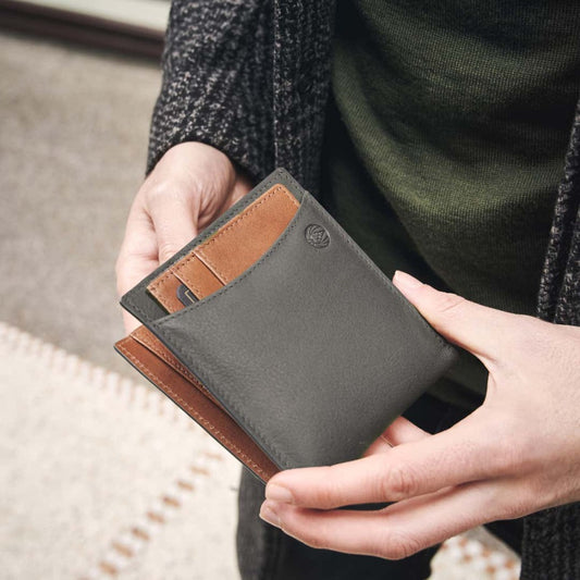 Lincoln Leather Wallet from Caidra Gifting 