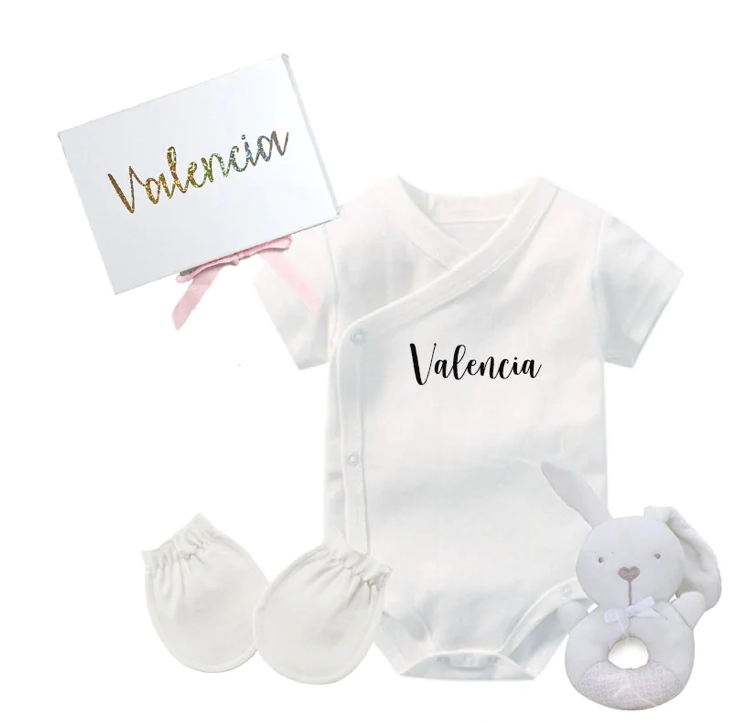 Minimalist Baby New Born Gift Set