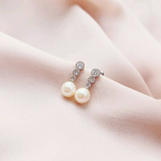 Sparkling Pearl, Silver & Zirconia Earrings